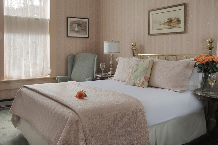 Room 20 of 66