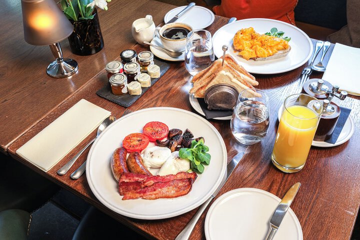 Breakfast/Coffee Service 78 of 105