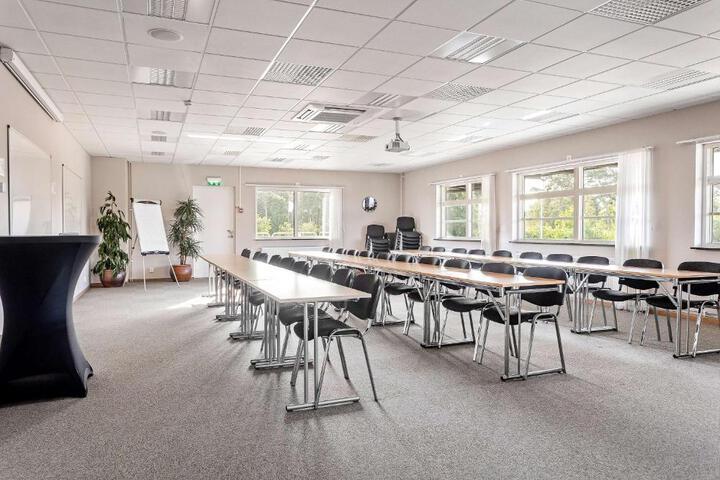 Room 14 of 23