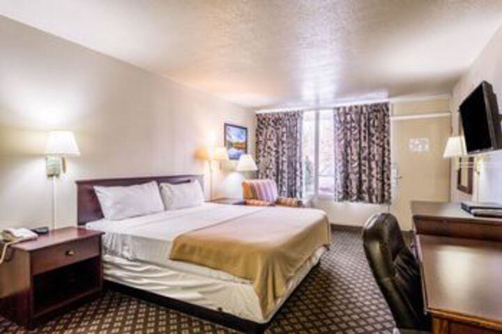 Room 29 of 48