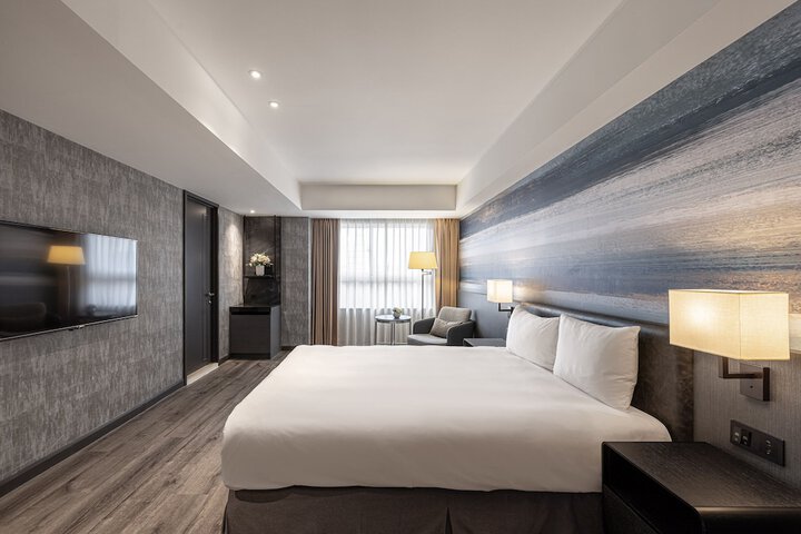 Room 14 of 35