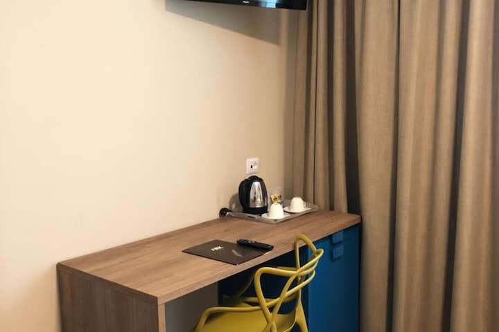 Room 12 of 52