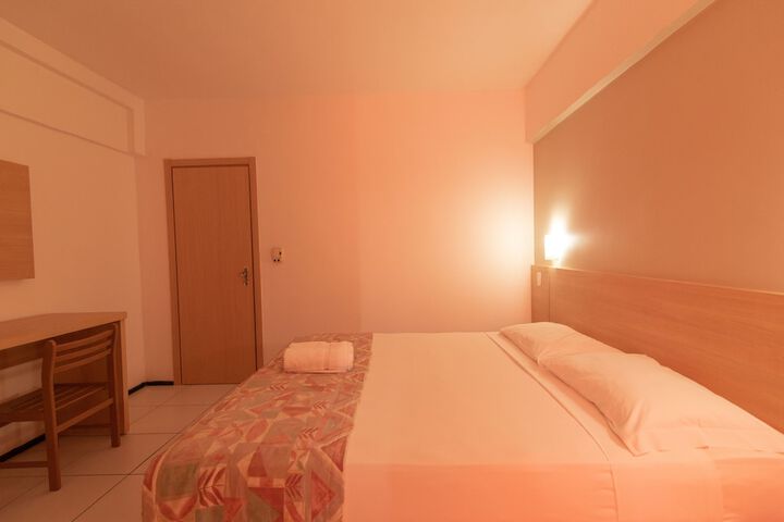 Room 6 of 45
