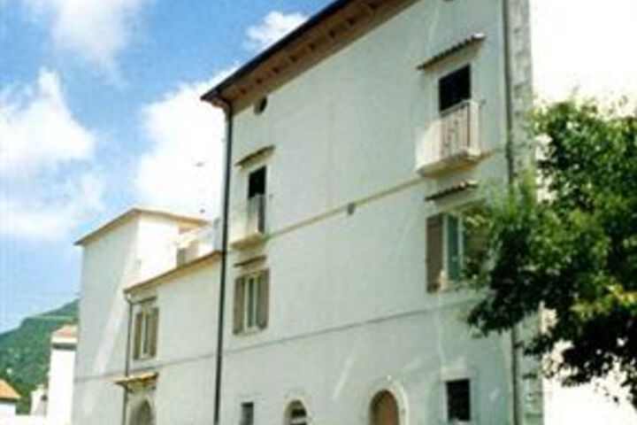 Hotel 5 of 14