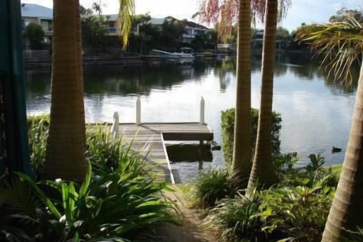 Property Grounds 27 of 33