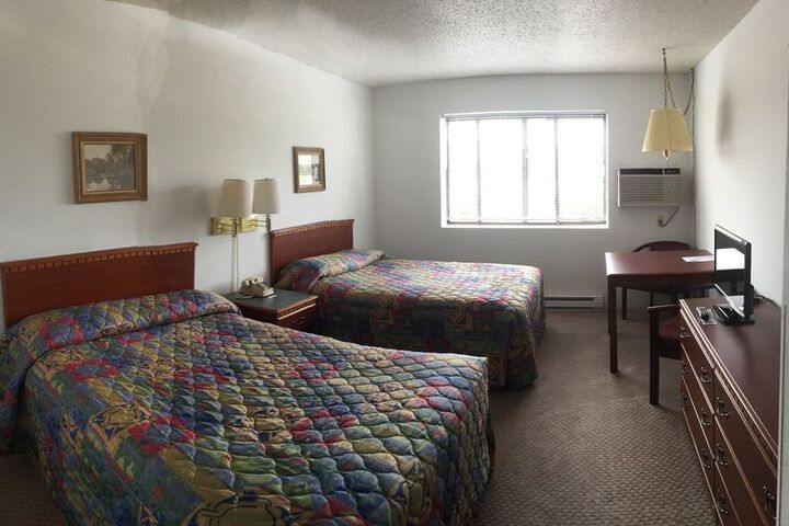 Room 5 of 11
