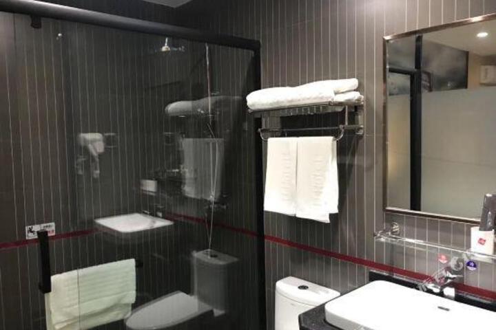 Thank U Hotel (Kaifa Road Yongnian)