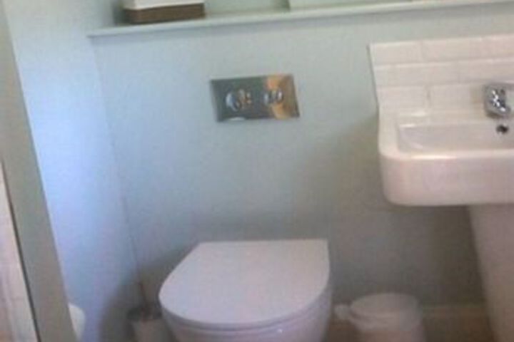 Room 8 of 61
