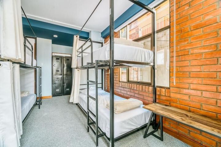 Room 21 of 41