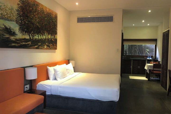 Room 47 of 126