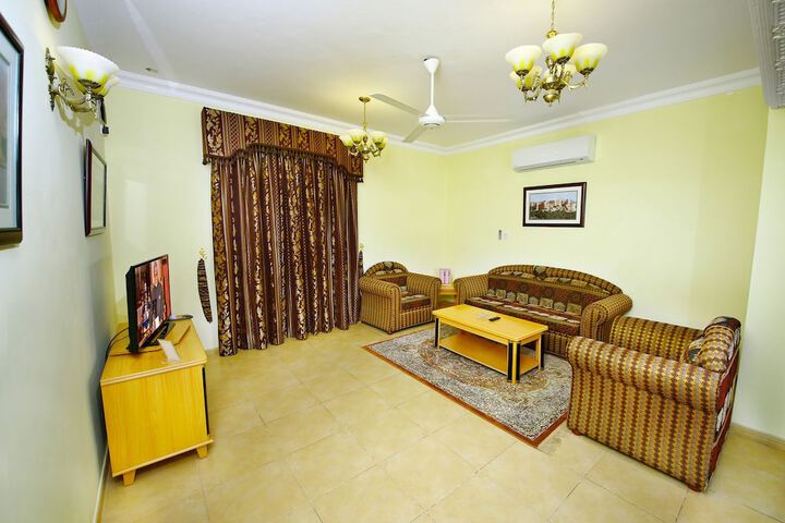 Room 50 of 74