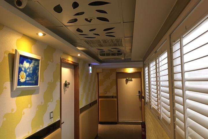 Ballroom/Hall 49 of 49
