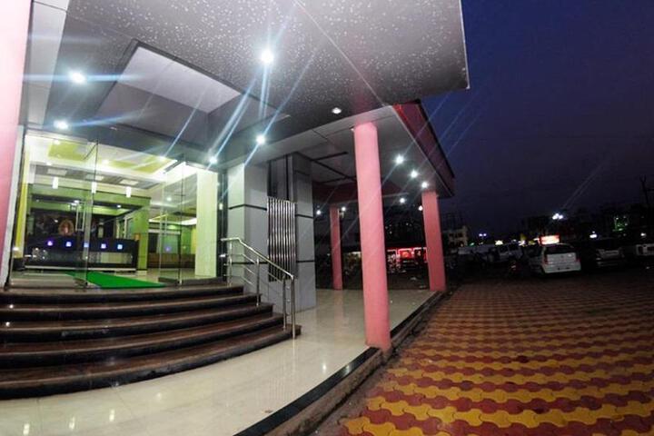 Hotel Sai Vatsala