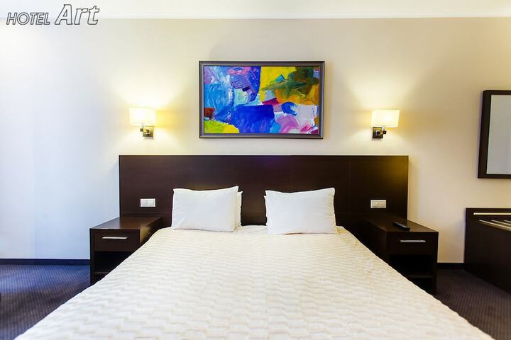 Room 25 of 130