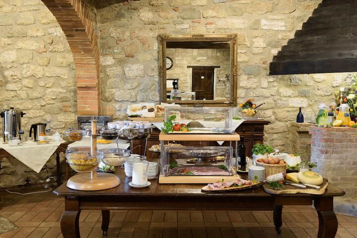 Dining 151 of 225