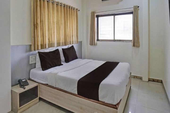 Room 42 of 61