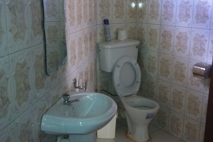 Room 7 of 17