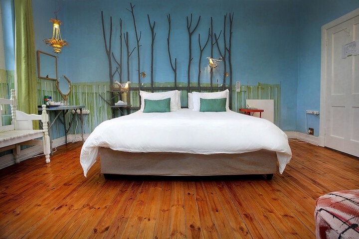Room 21 of 50