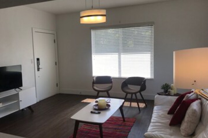 Room 14 of 37