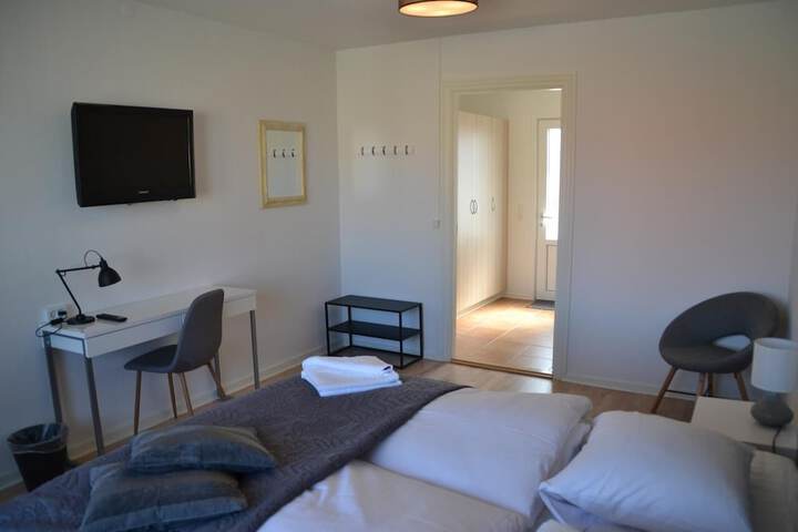 Room 8 of 46