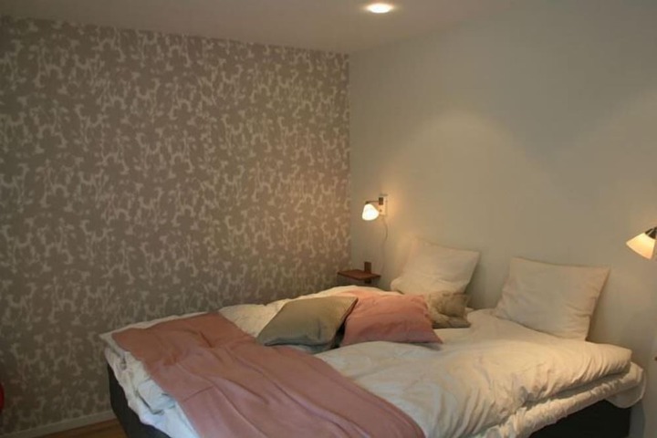 Room 22 of 48