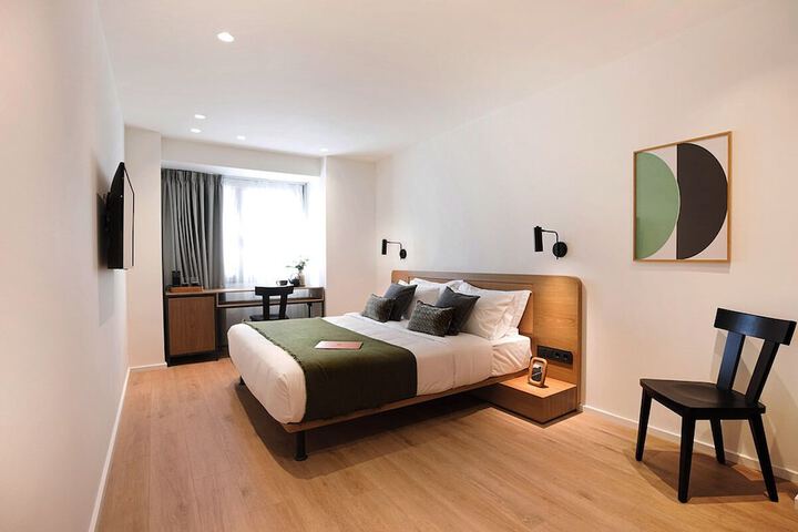 Room 19 of 49