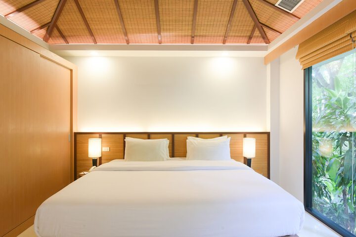 Room 20 of 183