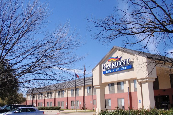 hotels in lewisville tx 75067