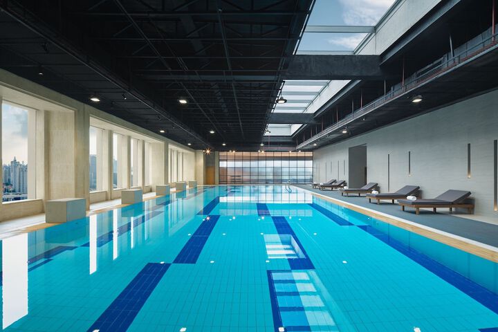 Pool 43 of 59