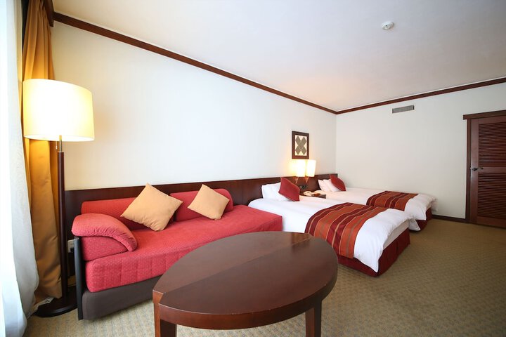 Room 7 of 63