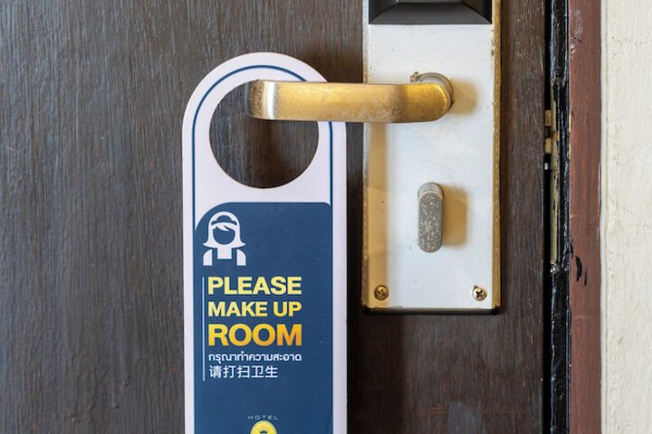 Room 21 of 50