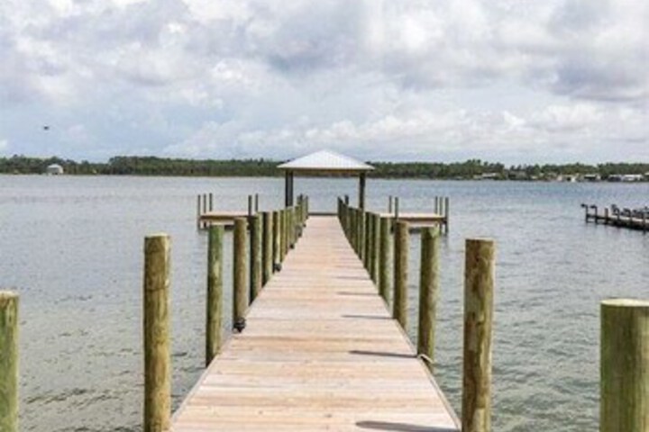 Property Grounds 102 of 177