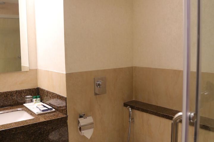Room 54 of 150