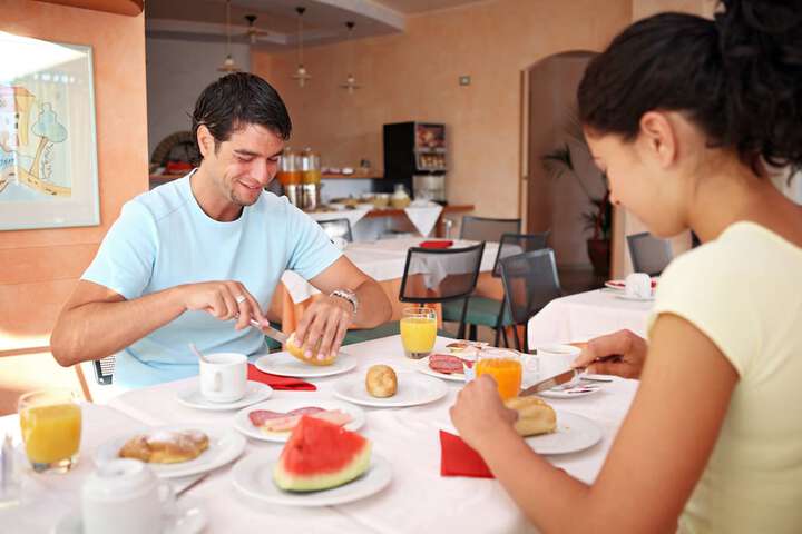 Breakfast/Coffee Service 16 of 33