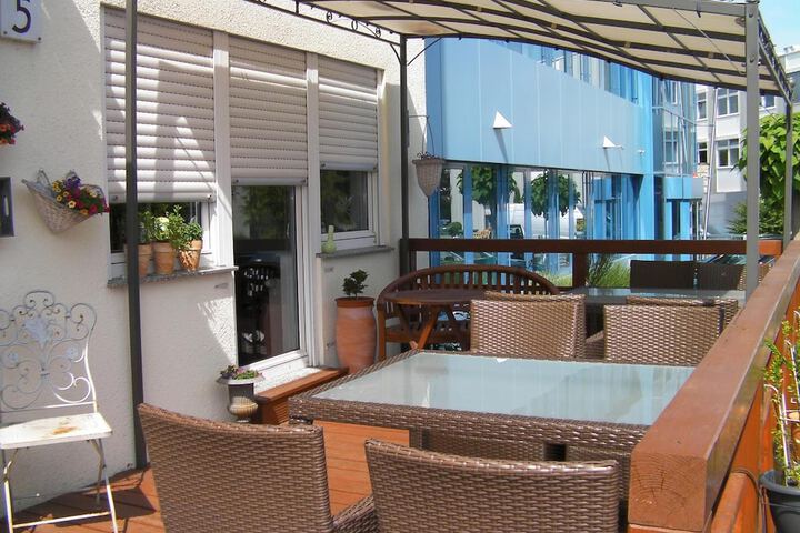 Terrace/Patio 19 of 43