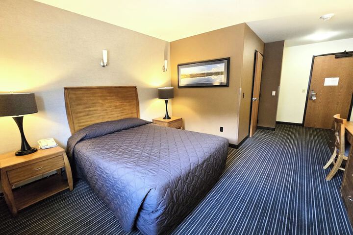 Room 73 of 127