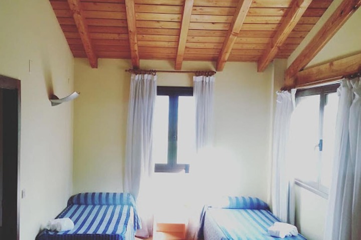 Room 11 of 68
