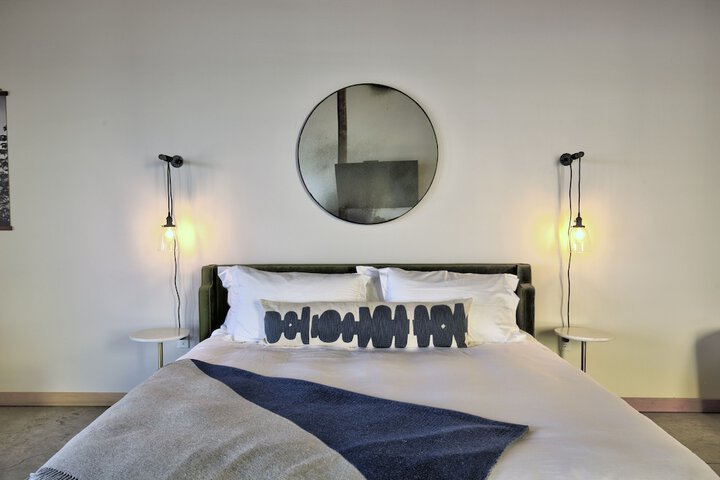 Room 14 of 159