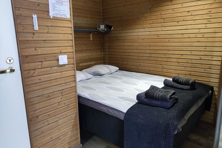 Room 17 of 29