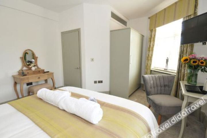 lHote Boutique Hotel