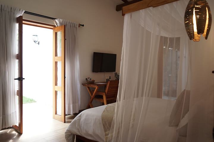 Room 4 of 19