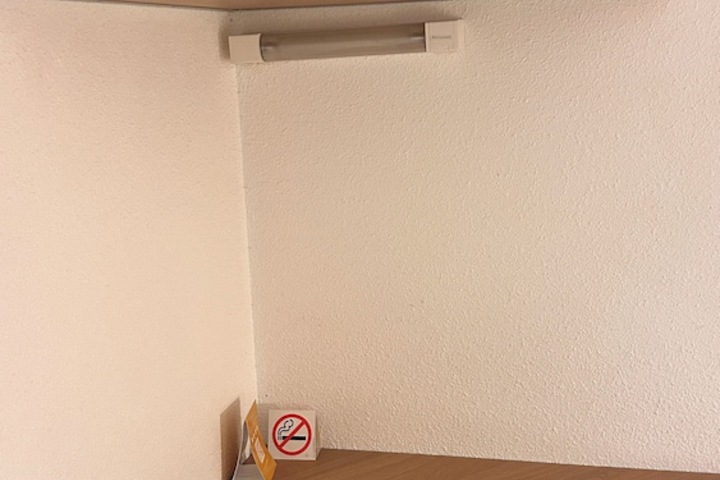 Room 31 of 76