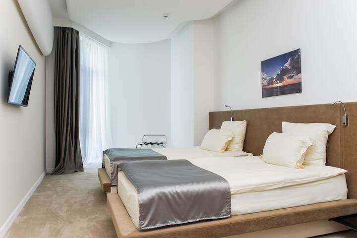 Room 15 of 61