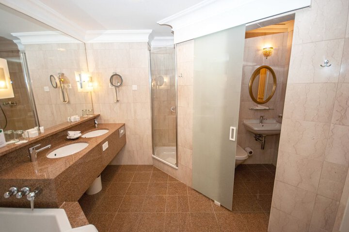 Bath Interior