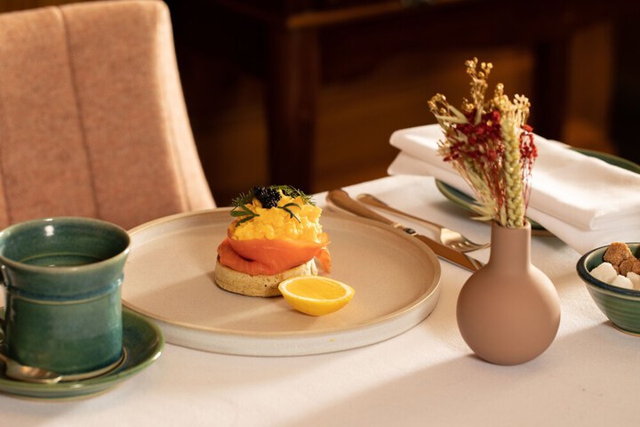 Breakfast/Coffee Service 7 of 52
