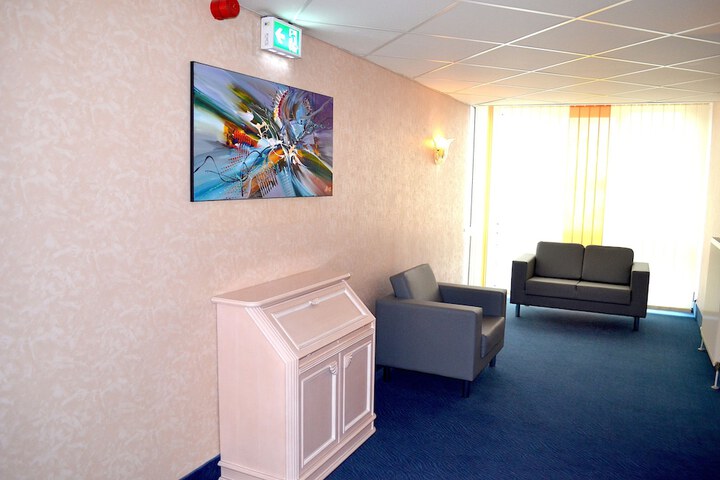 Ballroom/Hall 21 of 28