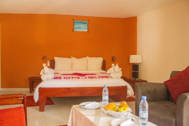 Room 16 of 24