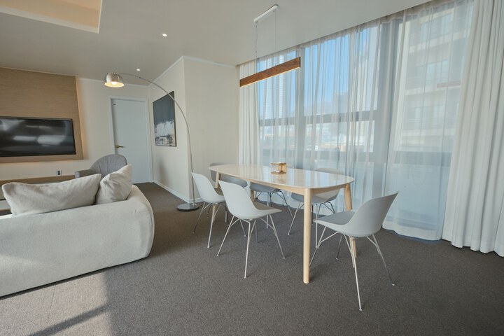 Room 38 of 224