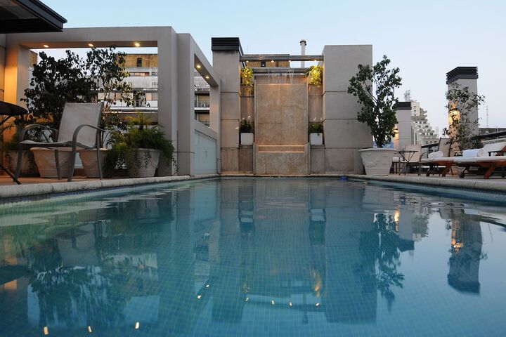 Pool 46 of 77