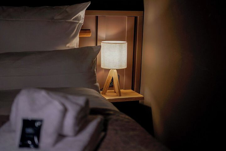 Room 4 of 36